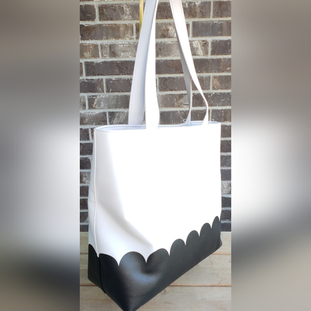 Kate Spade NWT Lita Street Scallop Andrea Tall Tote
